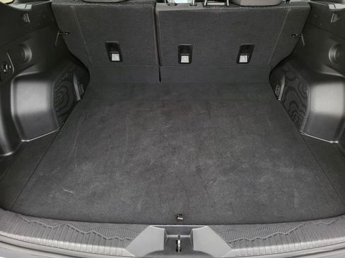 Certified 2025 Subaru Forester Premium image 10