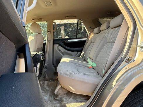 Used 2006 Toyota 4Runner Sport image 12