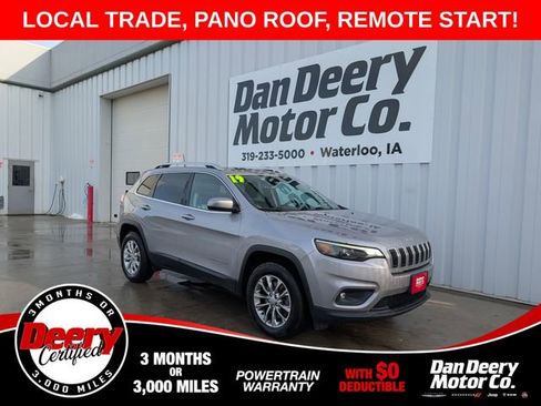 Used 2019 Jeep Cherokee Latitude Plus w/ Comfort/Convenience Group image 1