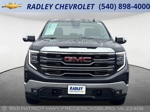 Certified 2025 GMC Sierra 1500 SLT image 22