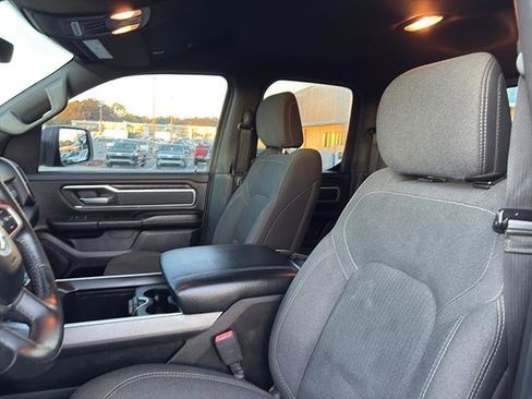 Used 2019 RAM 1500 Big Horn image 12