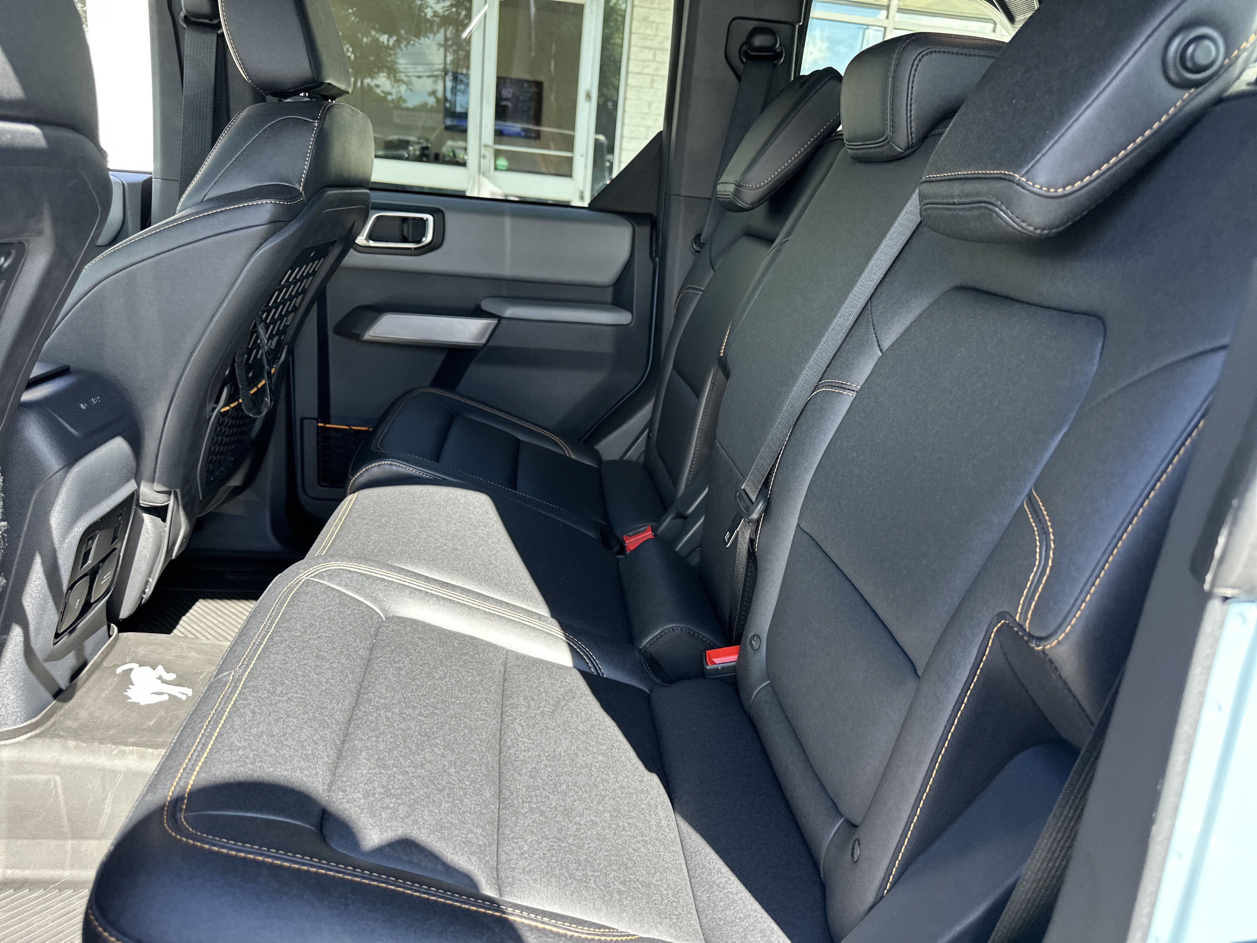 Used 2023 Ford Bronco Badlands AWD/4WD image 12