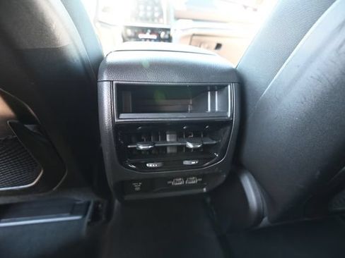 Used 2024 Jeep Grand Cherokee Altitude AWD/4WD image 26
