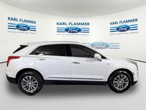 Used 2018 Cadillac XT5 Luxury w/ Driver Awareness Package image 2