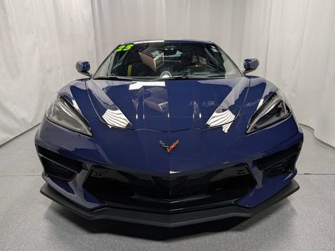 Used 2025 Chevrolet Corvette Stingray Premium Cpe w/ Z51 Performance Package RWD image 8