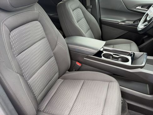 Used 2025 Chevrolet Equinox LT FWD image 33