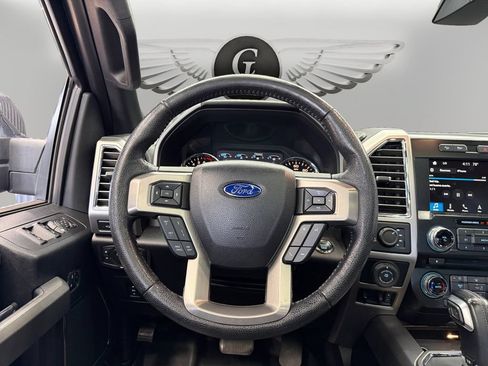Used 2016 Ford F150 Platinum w/ Equipment Group 701A Luxury AWD/4WD image 12