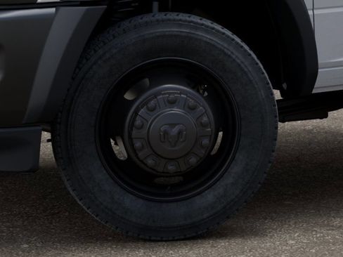 New 2025 RAM 4500 Tradesman AWD/4WD image 8