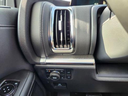 New 2025 Ford Expedition Platinum w/ Stealth Performance Package image 16