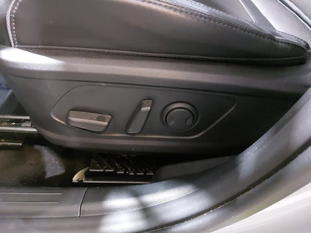 Used 2022 Hyundai Tucson Limited w/ Cargo Package FWD image 29