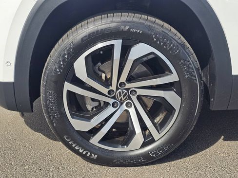 Used 2021 Volkswagen Atlas SEL Premium AWD/4WD image 8