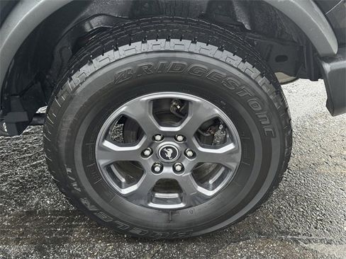 Used 2022 Ford Bronco Big Bend image 11