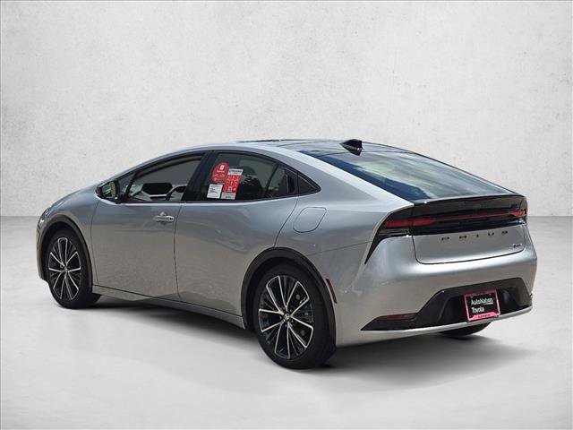 New 2027 Toyota Prius XLE FWD image 9