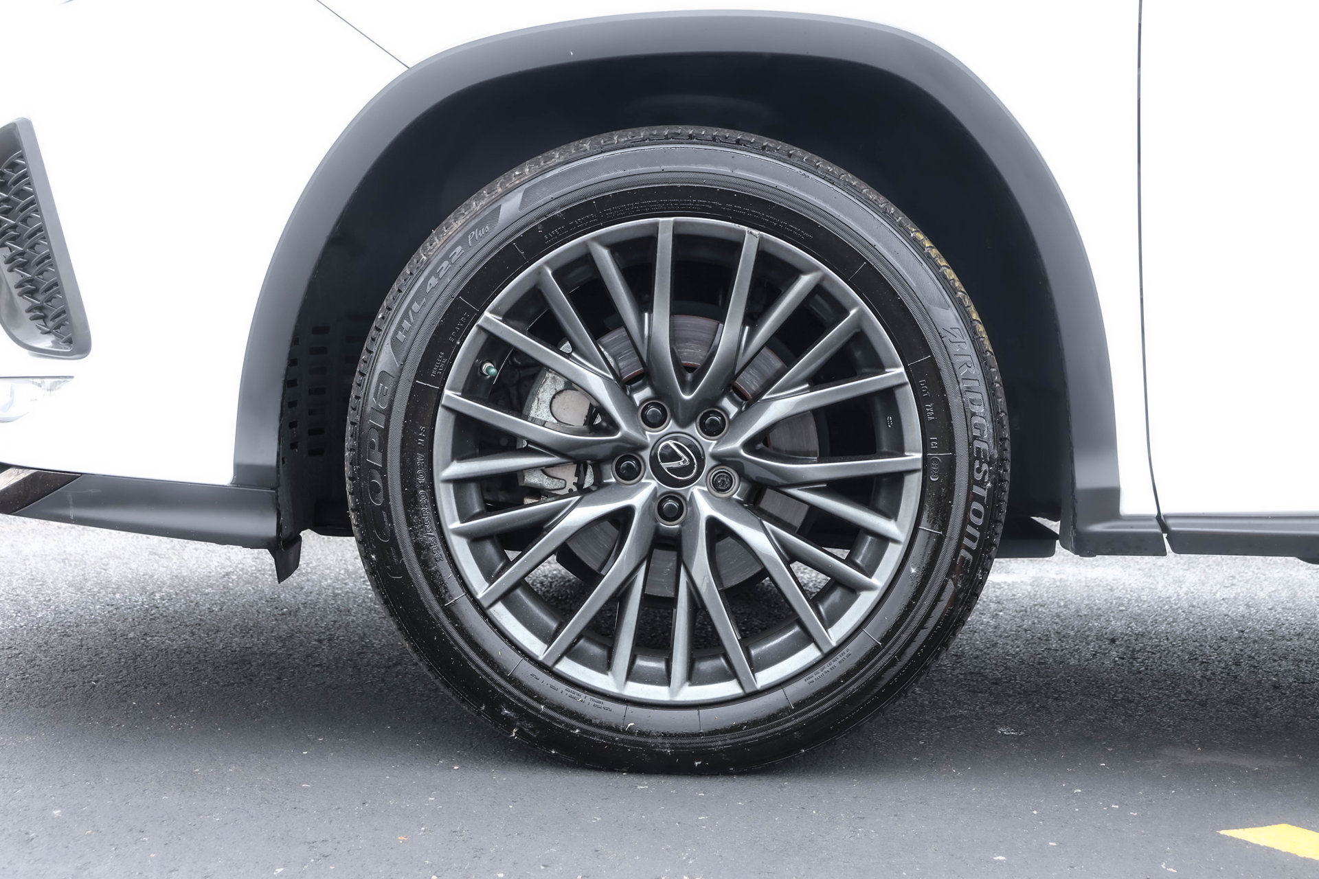 Used 2022 Lexus RX 350 F Sport w/ Accessory Package AWD/4WD image 26