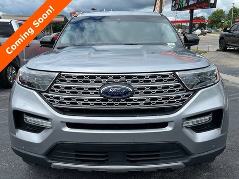 Used 2022 Ford Explorer Limited RWD image 3