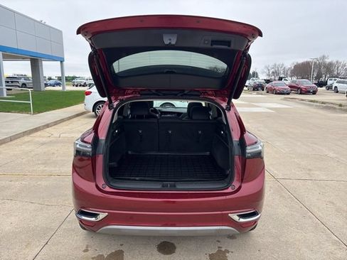 Used 2023 Buick Envision Avenir AWD/4WD image 18