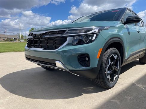 New 2026 Kia Seltos S AWD/4WD image 14