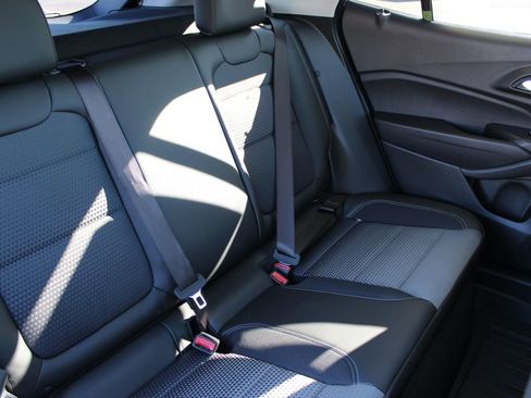 New 2026 Chevrolet Trax LT image 27