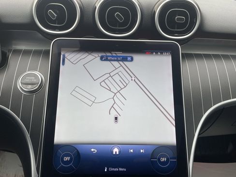 Used 2024 Mercedes-Benz C 300 4MATIC Sedan image 37