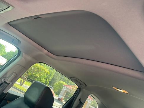 Used 2022 Honda CR-V EX-L image 25