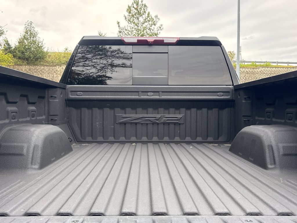 Used 2022 Chevrolet Silverado 1500 ZR2 AWD/4WD image 12