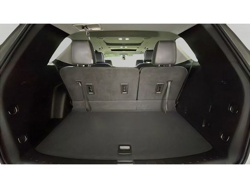 Used 2021 Chevrolet Traverse RS image 16