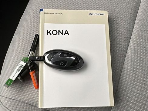 New 2026 Hyundai Kona SE image 23