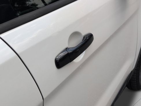 Used 2017 Ford Explorer Sport w/ Equipment Group 401A image 28