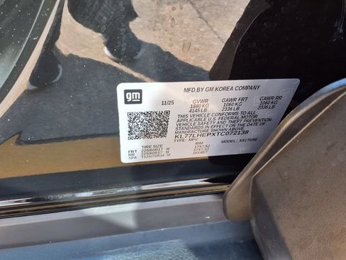 Used 2026 Chevrolet Trax LT FWD image 31