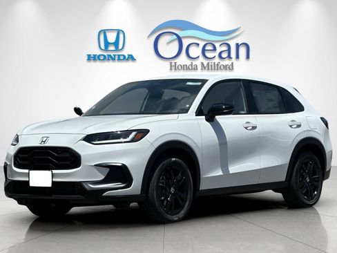 New 2026 Honda HR-V Sport image 1