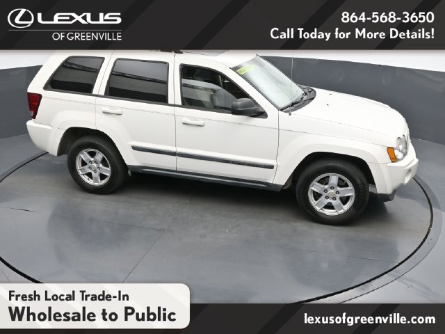 Used 2007 Jeep Grand Cherokee Laredo w/ Sun/Sound Group RWD image 24