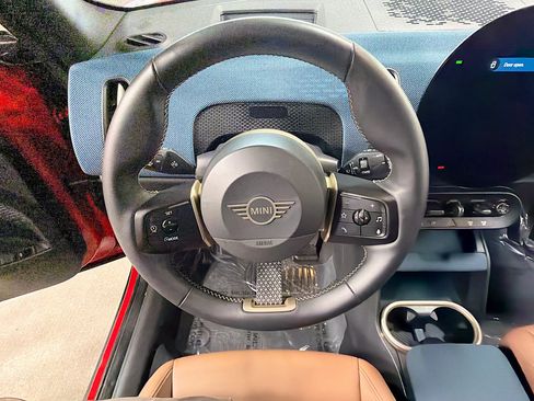 Used 2025 MINI Cooper Countryman S w/ Comfort Package Max AWD/4WD image 37