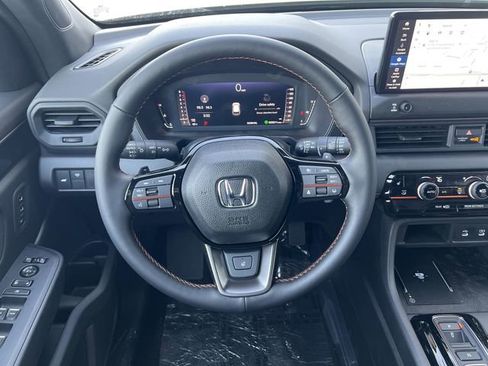 New 2026 Honda Pilot TrailSport image 14