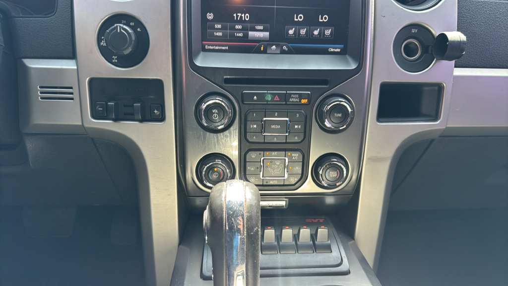 Used 2013 Ford F150 Raptor w/ Luxury Equipment Group AWD/4WD image 24