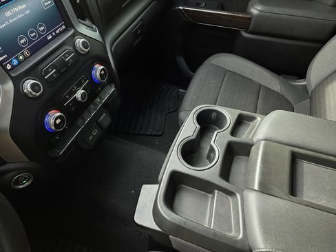 Used 2022 GMC Sierra 1500 Elevation image 20