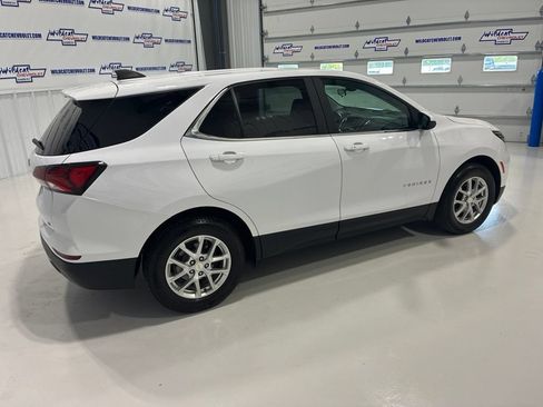 Used 2022 Chevrolet Equinox LT FWD image 6