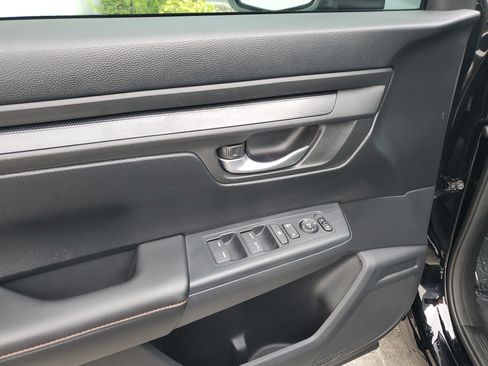 Used 2023 Honda CR-V Sport image 18