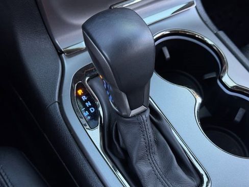 Used 2019 Jeep Grand Cherokee Limited X image 20