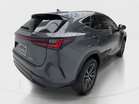 Used 2024 Lexus NX 250 FWD image 7