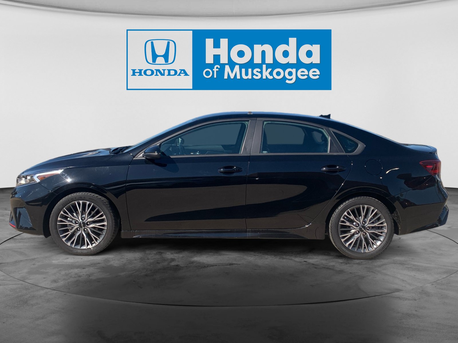Used 2023 Kia Forte GT-Line FWD image 8