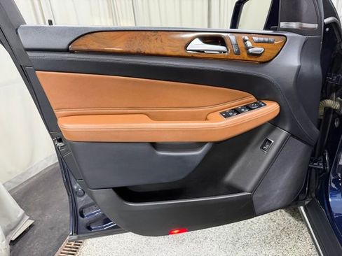 Used 2018 Mercedes-Benz GLE 350 4MATIC image 20