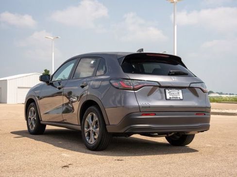 Used 2026 Honda HR-V LX image 5