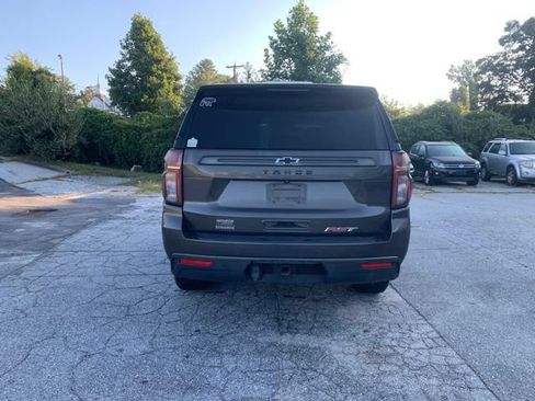 Used 2021 Chevrolet Tahoe RST w/ Luxury Package AWD/4WD image 7