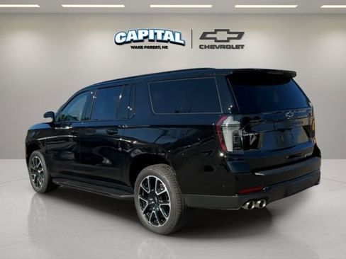 Used 2026 Chevrolet Suburban RST w/ Comfort Package image 3