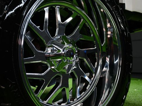 Used 2017 Ford F250 Platinum w/ Platinum Ultimate Package image 13