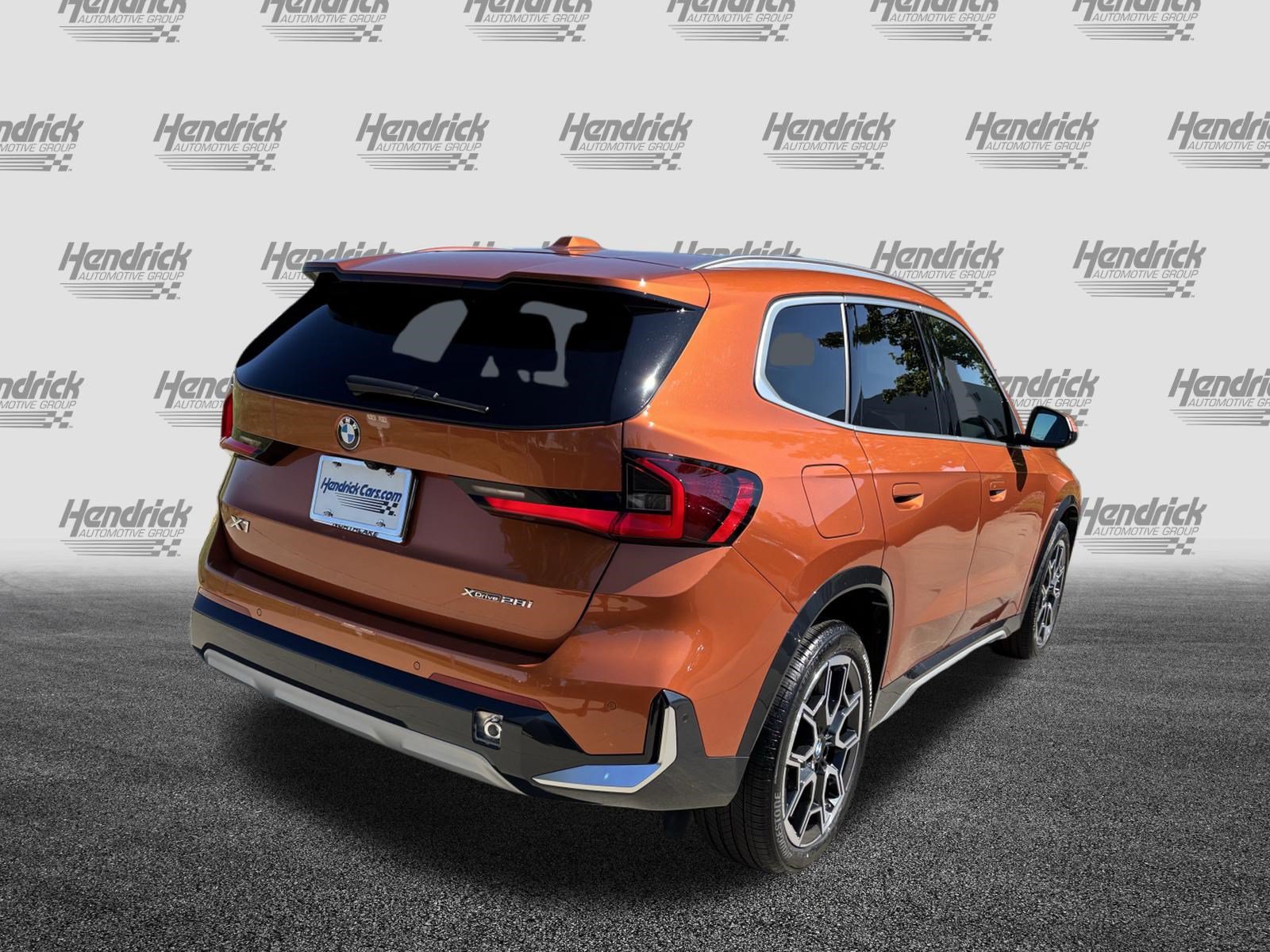 Certified 2025 BMW X1 xDrive28i AWD/4WD image 10