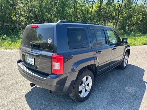Used 2014 Jeep Patriot Sport w/ Power Value Group AWD/4WD image 10