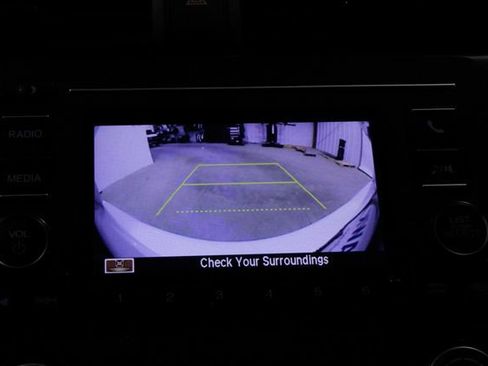 Certified 2020 Honda Civic LX image 32