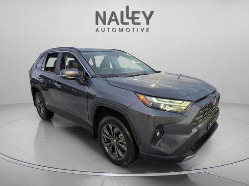 Used 2024 Toyota RAV4 Limited image 7