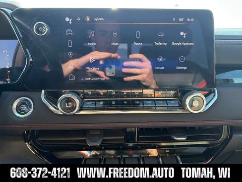 Used 2023 Chevrolet Colorado Z71 w/ Z71 Convenience Package 2 AWD/4WD image 18